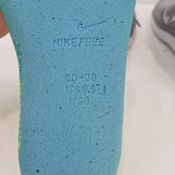 Nike Free RN 2018 Women's Running Shoes Wolf Grey White Size US 8 - Picture 8 of 8